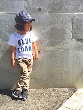 「BLUE BLUE（ブルーブルー）のアイテム（トップス）」を使った、meeeeeyさん（キッズ・100cm）の秋コーディネート