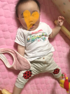「ZARA KIDSのアイテム（Tシャツ/カットソー、ホワイト系）」を使った、haruさん（キッズ・80cm）の夏コーディネート