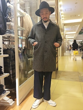 「GLOSTER（グロスター）のアイテム（ステンカラーコート）」を使った、村山さん（メンズ・170cm）の秋コーディネート
