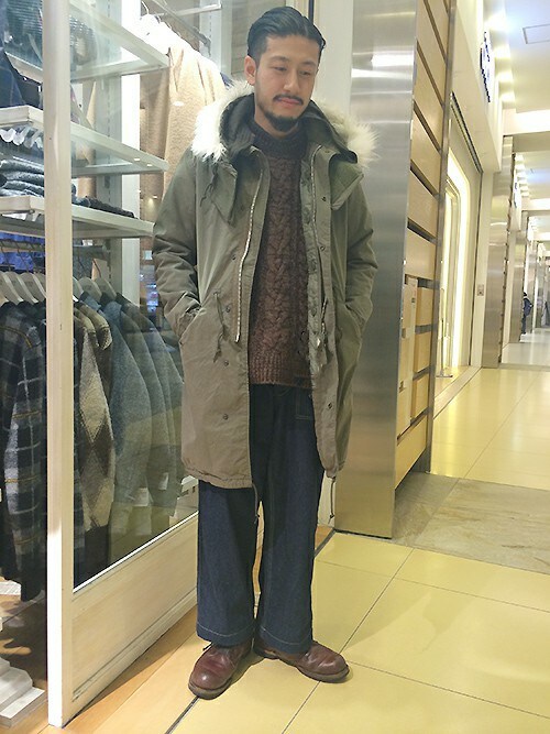 店員 村山│alpha industries的連帽長外套搭配