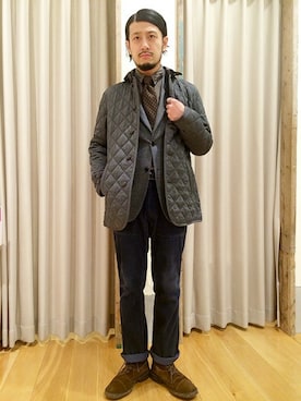 「FREDY&GLOSTER（フレディアンドグロスター）のアイテム（その他アウター）」を使った、村山さん（メンズ・170cm）の秋コーディネート