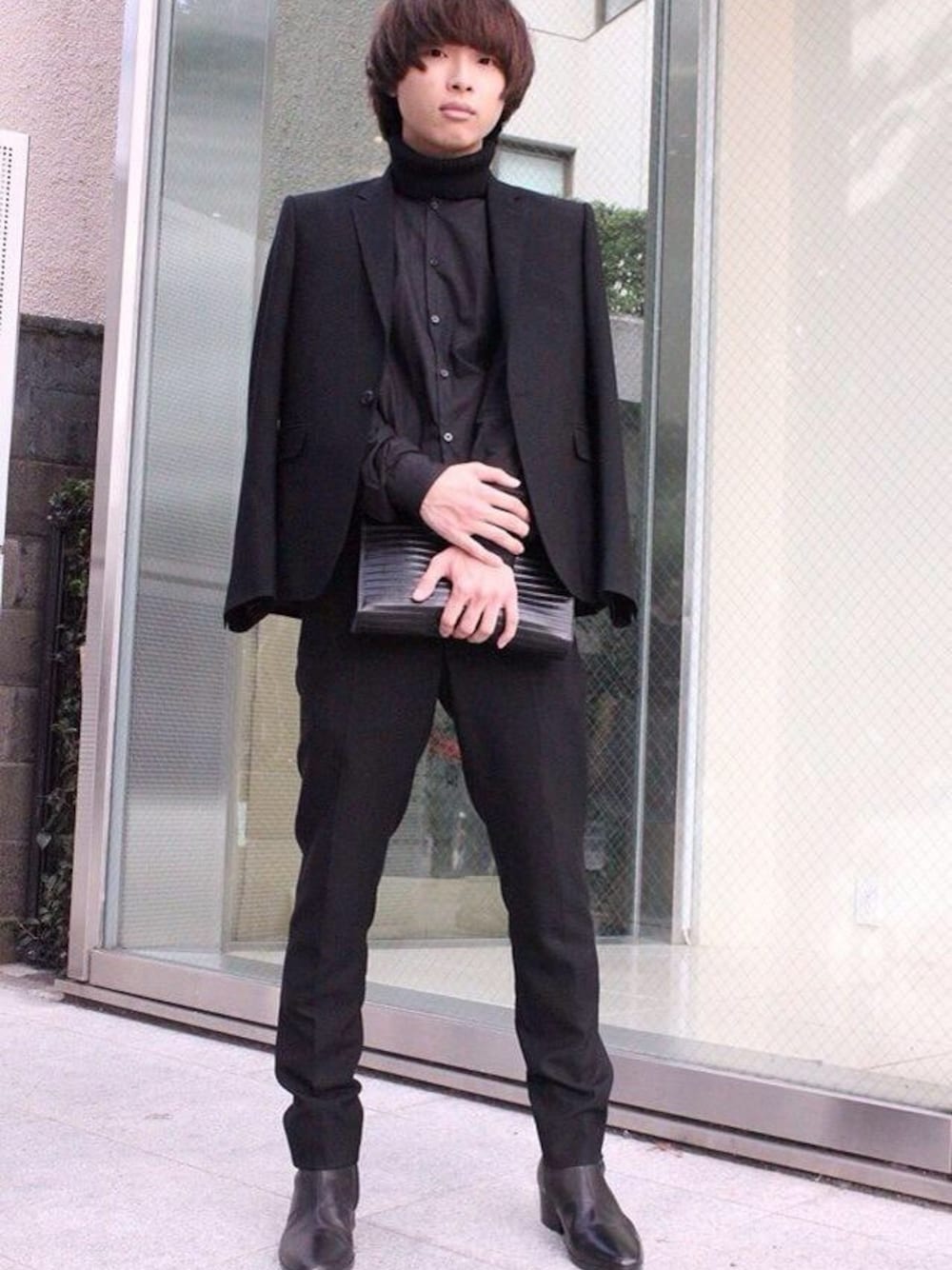 「原宿、snap、ラッドミュージシャン、ブラック、モード、アパレルスタッフ」｜「LAD MUSICIANのアイテム（テーラードジャケット、ブラック系）」を使った、まきしょさん（メンズ・168cm）の秋コーディネートの1枚目の写真