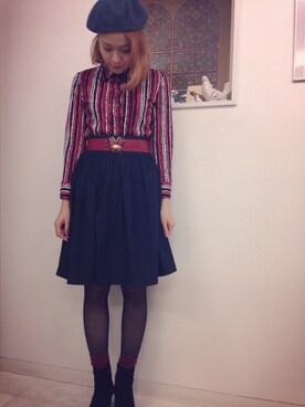 「靴下チラ見せ」｜「アイテム（ハンチング/ベレー帽）」を使った、Carolさん（レディース・157cm）の冬コーディネート