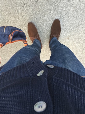 「アイテム（ボディバッグ/ウエストポーチ、ブルー系）」を使った、和也さん（メンズ・183cm）の秋コーディネート