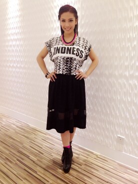 Elaine鄧洢玲さんのコーディネート