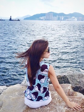 Elaine鄧洢玲さんのコーディネート