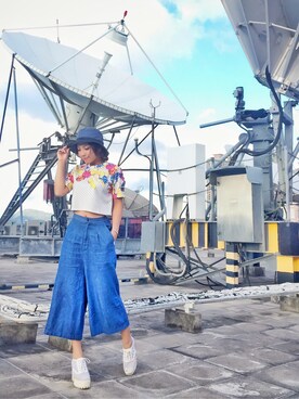 Elaine鄧洢玲さんのコーディネート