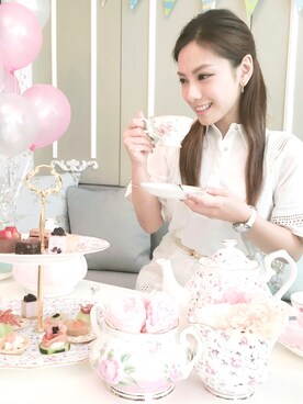 Elaine鄧洢玲さんのコーディネート