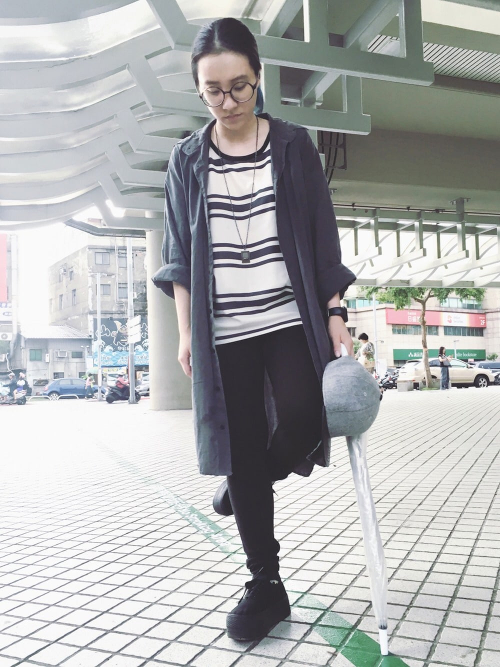 「夏服、夏コーデ、Taiwan、TAIPEI、個性派、街頭混搭、街頭、ootd、Ootd #、cool look」｜「5のアイテム（その他トップス、ホワイト系）」を使った、Jerisさん（レディース・160cm）の夏コーディネートの1枚目の写真
