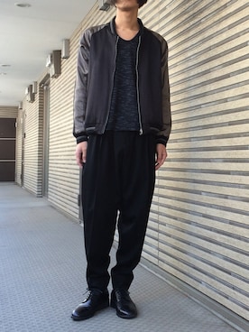「SHAREEF（シャリーフ）のアイテム（スラックス）」を使った、Tōru Shimamuraさん（メンズ・176cm）の春コーディネート
