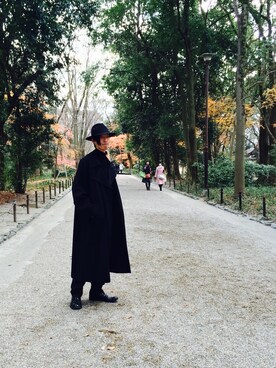「Yohji Yamamoto（ヨウジヤマモト）のアイテム（チェスターコート）」を使った、04uさん（メンズ・181cm）の冬コーディネート