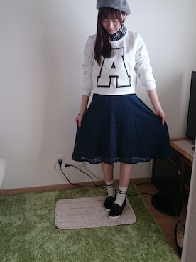 「Another Edition」｜「アイテム（スウェット）」を使った、ろびこさん（レディース・155cm）の秋コーディネート