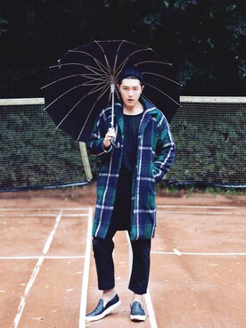 「GIVENCHY」｜「アイテム（ダウンジャケット/コート）」を使った、jc jungさん（メンズ・177cm）の秋コーディネート