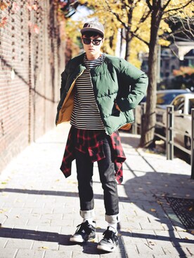 「Saint Laurent」｜「アイテム（マウンテンパーカー）」を使った、jc jungさん（メンズ・177cm）の秋コーディネート