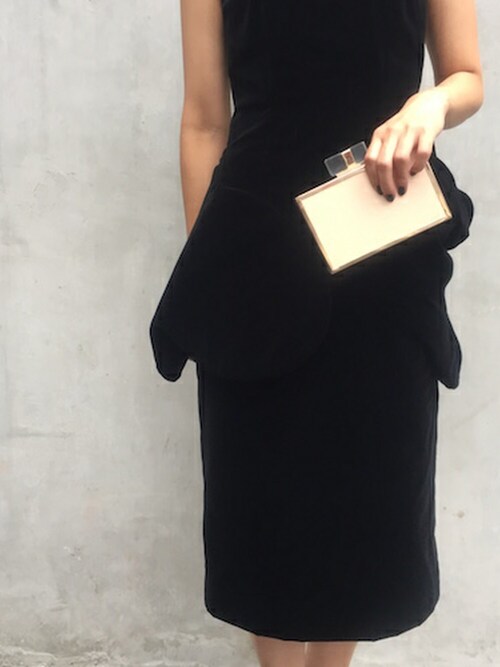 Simone Rocha（シモーネ ロシャ） ベルベットノースリーブドレス（ブラック/サイズUK6）を使った人気ファッションコーディネート