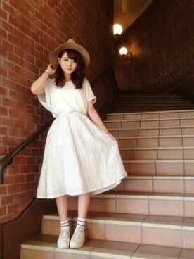 小林佳奈さんのコーディネート