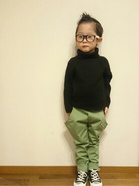 「nunuforme（ヌヌ）のアイテム（その他パンツ）」を使った、TaQさん（キッズ・100cm）の秋コーディネート
