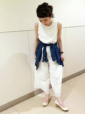 「アイテム（パンプス、イエロー系）」を使った、ayshiさん（レディース・160cm）の春コーディネート