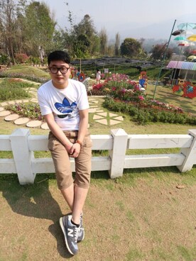 「アイテム（カーゴパンツ、イエロー系）」を使った、ZERさん（メンズ・177cm）の夏コーディネート