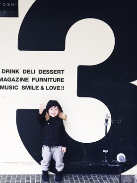 「FITH（フィス）のアイテム（ベスト）」を使った、norikofさん（キッズ・100cm）の秋コーディネート