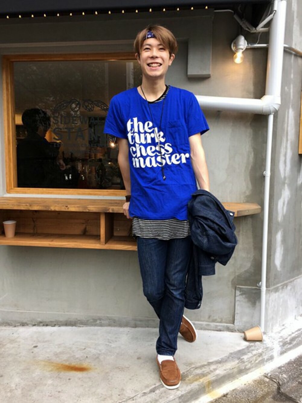 「ネックレス、デニム、ブルー、夏、Tシャツ、ローファー、nonnative、レイヤードスタイル、vendor、バンダナ」｜「TRANSITのTRANSIT(トランジット)28号 美しき海の路 琉球・台湾・香港 (講談社 Mook(J)) （雑誌、その他）」を使った、KOTATOさん（メンズ・178cm）の夏コーディネートの1枚目の写真