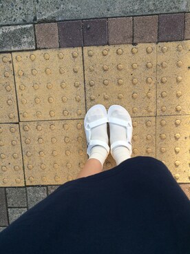 「Teva（テバ）のアイテム（サンダル、ホワイト系）」を使った、＊＊＊Ginie＊＊＊さん（レディース・157cm）の春コーディネート