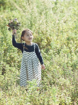 「BONTON（ボントン）のアイテム（トップス）」を使った、kanahonさん（キッズ・110cm）の秋コーディネート
