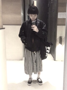 川 葵 子さんのコーディネート