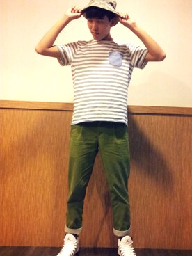 「lativ（ラティーヴ）のアイテム（Tシャツ/カットソー、ホワイト系）」を使った、Wesさん（メンズ・177cm）の夏コーディネート