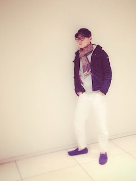 「Abercrombie&Fitch（アバークロンビーアンドフィッチ）のアイテム（ミリタリージャケット）」を使った、SHUJIさん（メンズ・170cm）の冬コーディネート