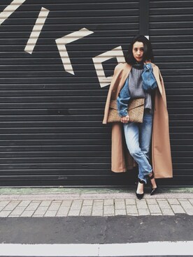 「Ameri（アメリ）のアイテム（クラッチバッグ）」を使った、黒石奈央子さん（レディース・152cm）の冬コーディネート