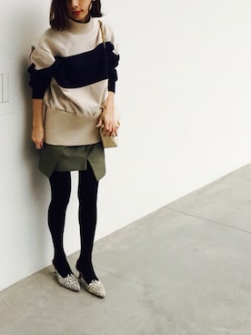 「Ameri（アメリ）のアイテム（スウェット）」を使った、黒石奈央子さん（レディース・152cm）の冬コーディネート