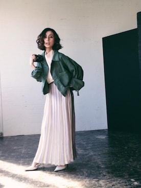 「AMERI」｜「アイテム（ミリタリージャケット）」を使った、黒石奈央子さん（レディース・152cm）の春コーディネート