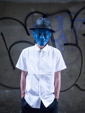 「DEMARCOLAB（デマルコラブ）のアイテム（パンツ）」を使った、LarryBarlowさん（メンズ・179cm）の夏コーディネート