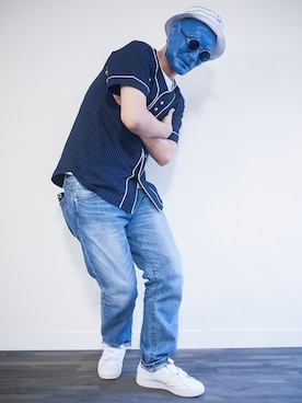 「DEMARCOLAB（デマルコラブ）のアイテム（スウェット）」を使った、LarryBarlowさん（メンズ・179cm）の夏コーディネート