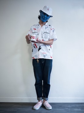 「DEMARCOLAB（デマルコラブ）のアイテム（パンツ）」を使った、LarryBarlowさん（メンズ・179cm）の夏コーディネート