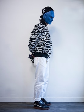 「DEMARCOLAB（デマルコラブ）のアイテム（キャップ）」を使った、LarryBarlowさん（メンズ・179cm）の秋コーディネート