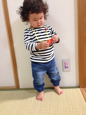 「petit main（プティマイン）のアイテム（Tシャツ/カットソー、ブラック系）」を使った、Rancoro◡̈♥︎さん（キッズ・110cm）の秋コーディネート