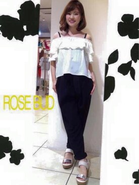 「ROSE BUD（ローズバッド）のアイテム（つなぎ/オールインワン）」を使った、☆TIE☺︎さん（レディース・150cm）の夏コーディネート