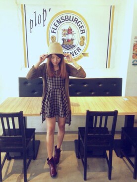 何吱さんのコーディネート