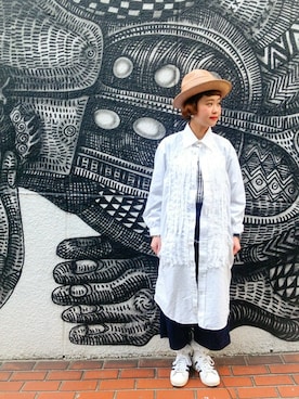「BEAMS BOY（ビームスボーイ）のアイテム（シャツワンピース）」を使った、KURODA  AYANOさん（レディース・153cm）の春コーディネート