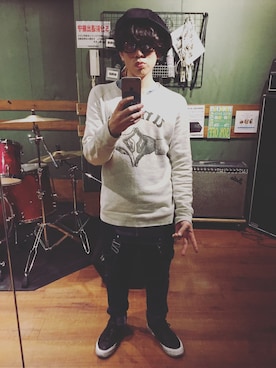 「HARE」｜「アイテム（サロペット/オーバーオール）」を使った、小澤水秀(tradlad)さん（メンズ・164cm）の秋コーディネート