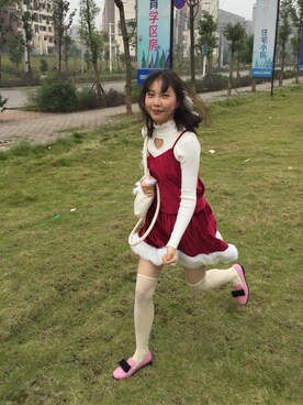 「アイテム（デニムスカート、レッド系）」を使った、kukkiさんさん（レディース・158cm）の秋コーディネート