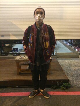 「carhartt」｜「アイテム（スタジャン）」を使った、guwaさん（メンズ・172cm）の冬コーディネート