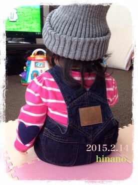 「ボーダーニット」｜「アイテム（オールインワン・サロペット）」を使った、hinanoさん（キッズ・70cm）の冬コーディネート