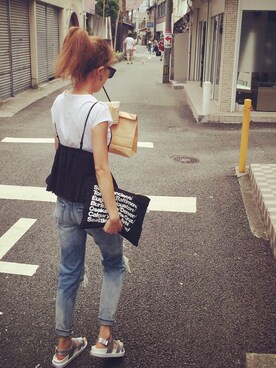 「SEA（シー）のネイビーカゴバッグM（かごバッグ）」を使った、おまゆさん（レディース・156cm）の夏コーディネート