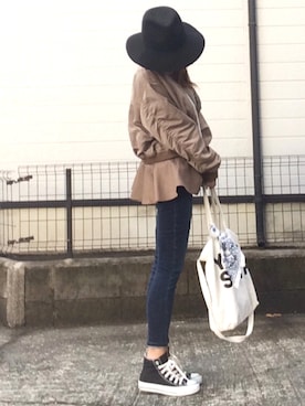 「バンダナ」｜「アイテム（MA-1）」を使った、おまゆさん（レディース・156cm）の春コーディネート
