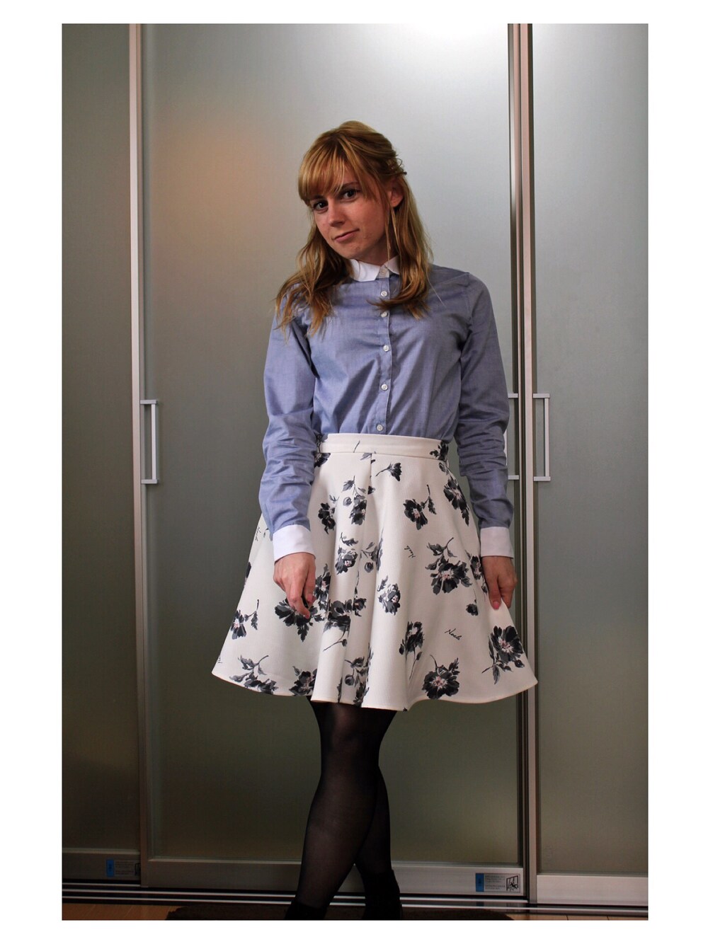 「Spring Coordinate、blue、noela、earth music&ecology、tutuanna」｜「Noelaのアイテム（スカート、ホワイト系）」を使った、Lauren C. Jubeltさん（レディース・150cm）の春コーディネートの1枚目の写真
