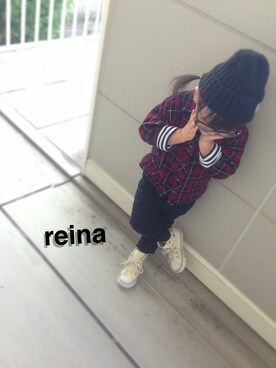 reina ☻ shinさんの「カラースキニーパンツ」を使ったコーディネート