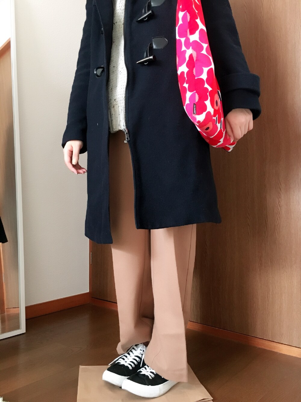 「わからないのアイテム（カバーオール、ブルー系）」を使った、おまめさん（レディース・158cm）の秋コーディネートの1枚目の写真